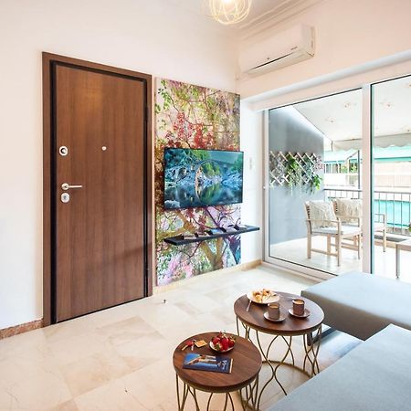 Blue Ark Boho Stay At Acropolis Atene Esterno foto
