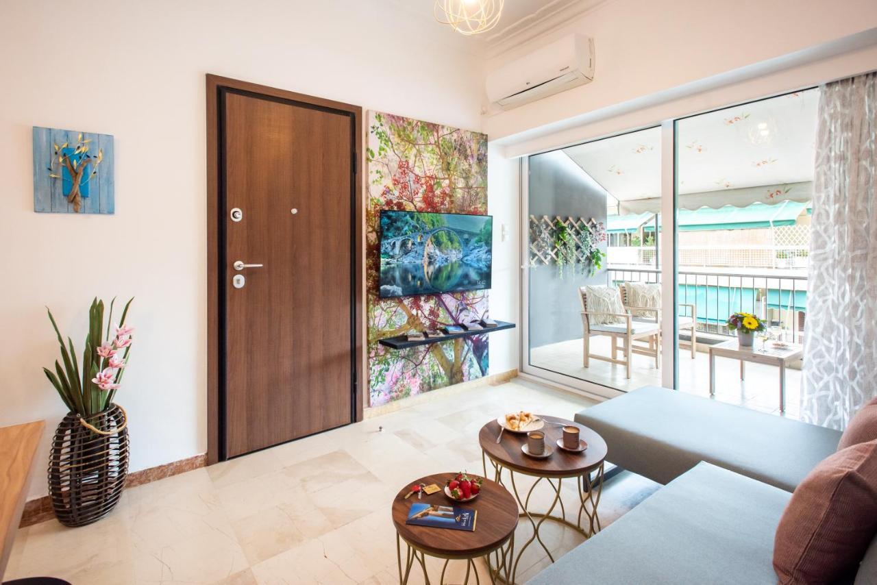Blue Ark Boho Stay At Acropolis Atene Esterno foto