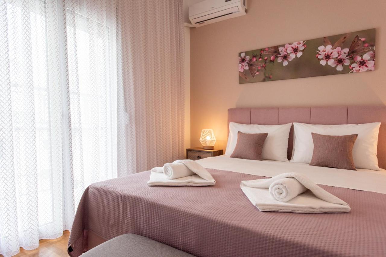 Blue Ark Boho Stay At Acropolis Atene Esterno foto