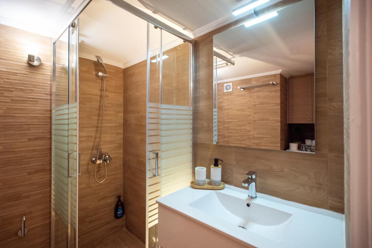 Blue Ark Boho Stay At Acropolis Atene Esterno foto