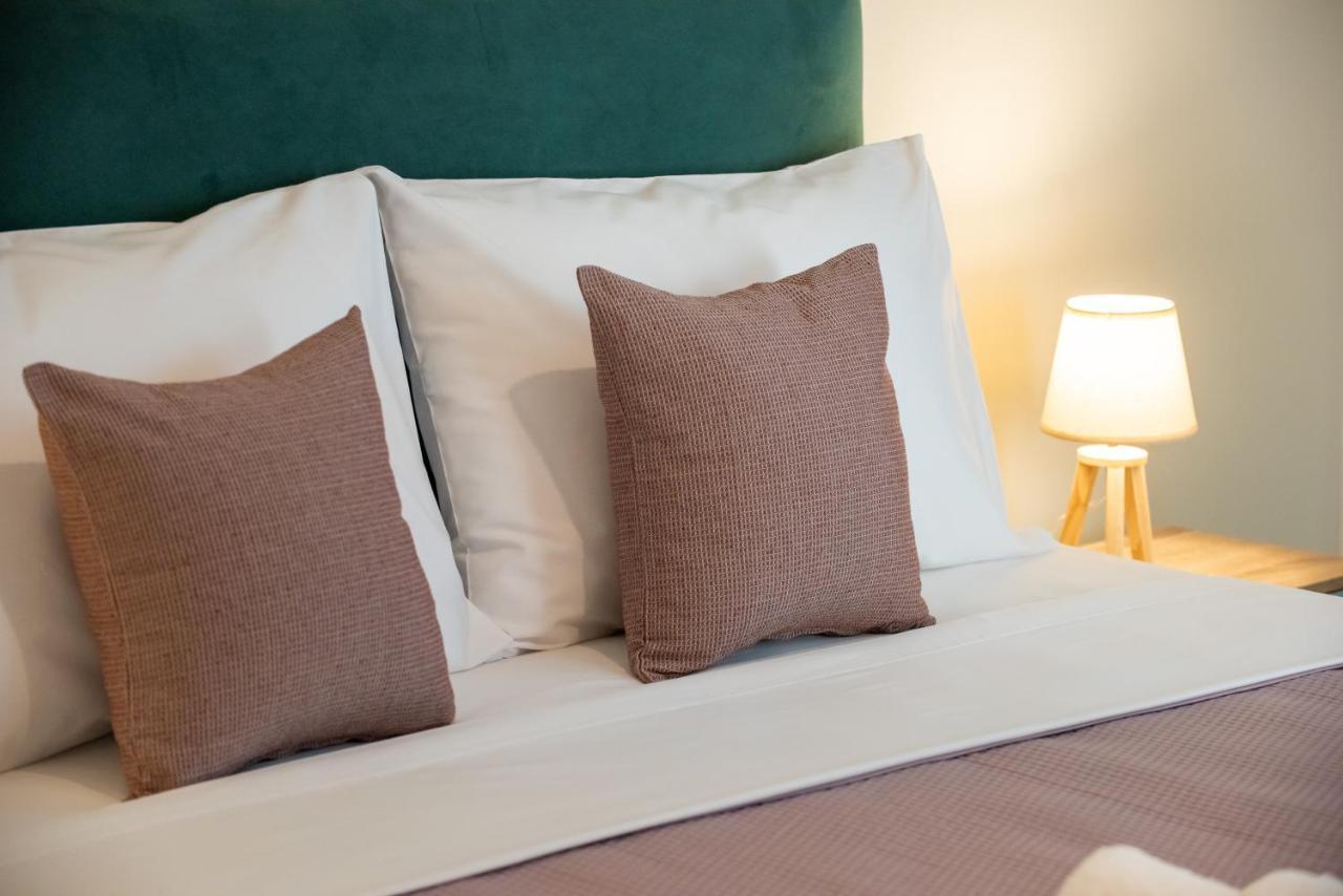 Blue Ark Boho Stay At Acropolis Atene Esterno foto
