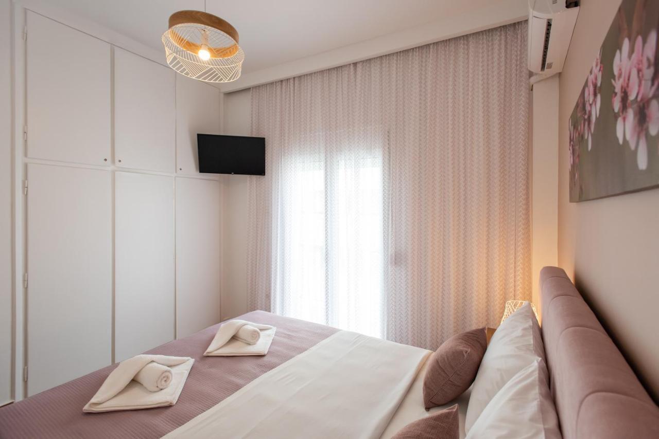 Blue Ark Boho Stay At Acropolis Atene Esterno foto